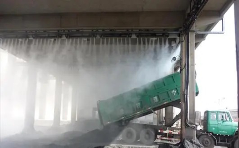 建筑垃圾堆放雾抑尘